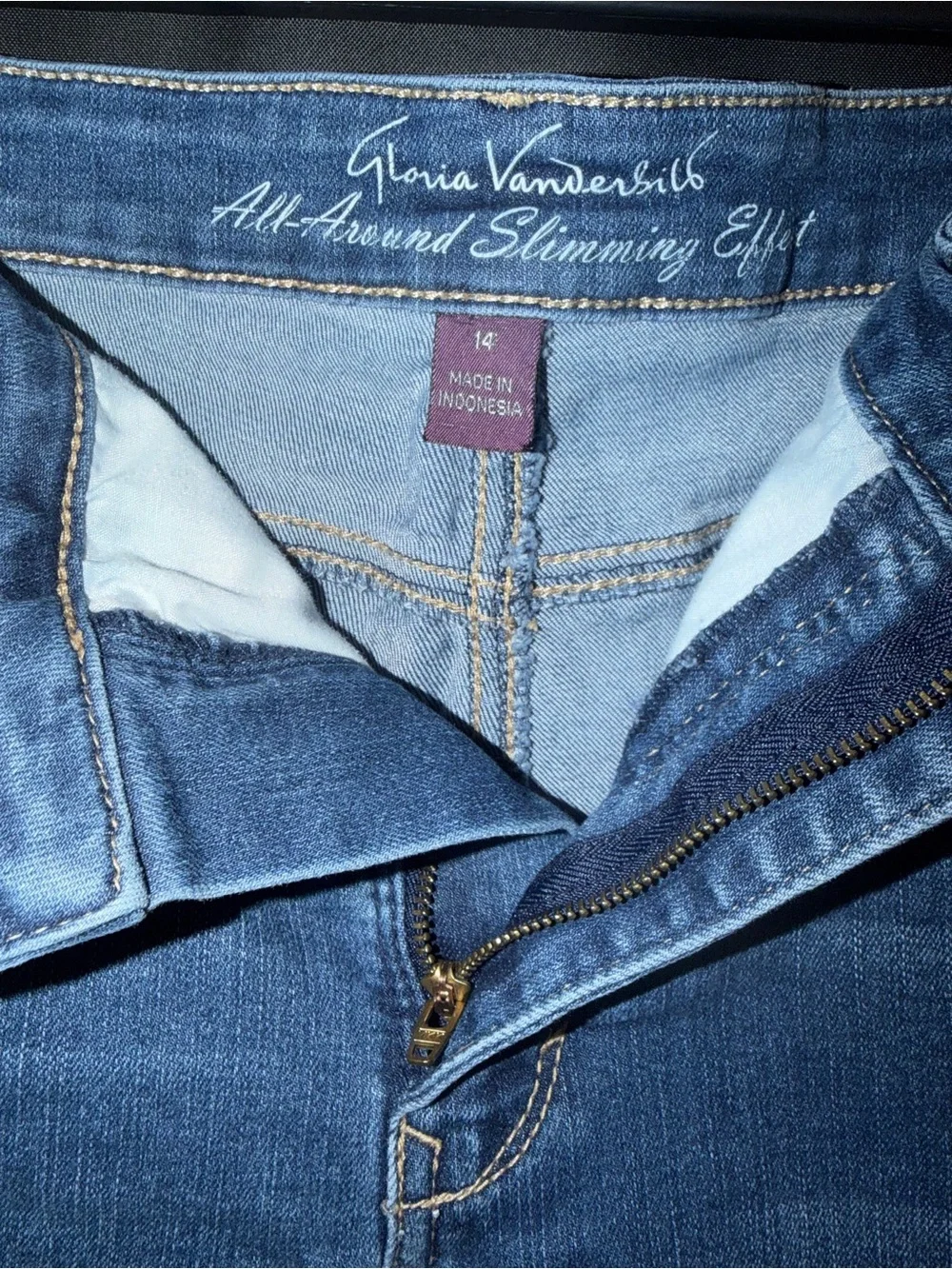 Gloria Vanderbilt Medium Blue Denim Cutoff Shorts
